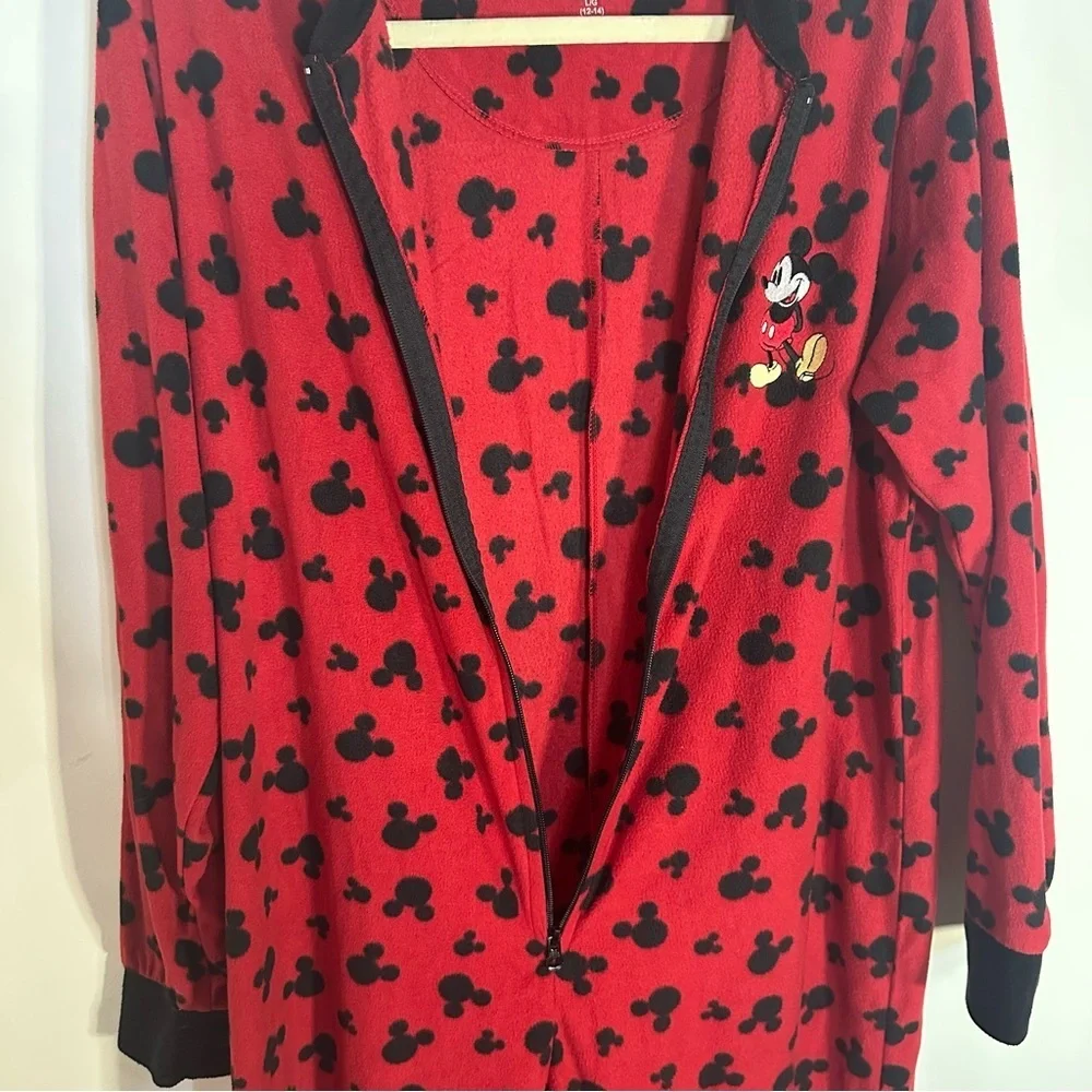 Disney mickey mouse